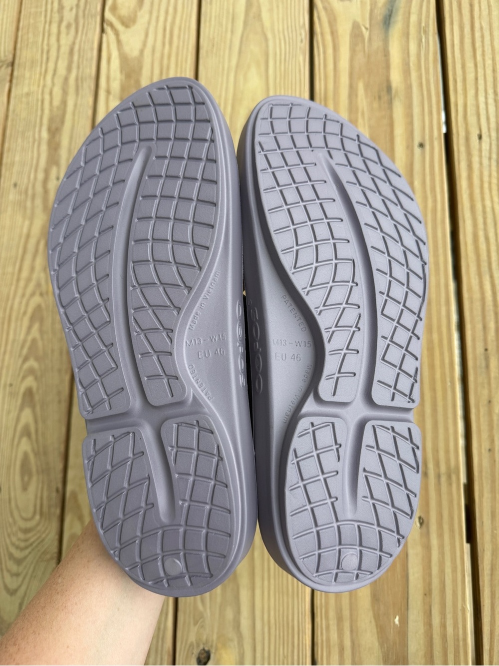 New OOFOS OOriginal Unisex Flip Flop Sandals Mauve Purple Multiple Sizes - Picture 3 of 7